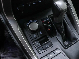 Внедорожник Lexus NX 2015 года, 2800000 рублей, Красноярск