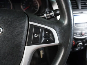 Хетчбэк Hyundai Solaris 2012 года, 689000 рублей, Воронеж
