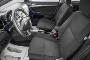 Седан Mitsubishi Lancer 2010 года, 739000 рублей, Барнаул