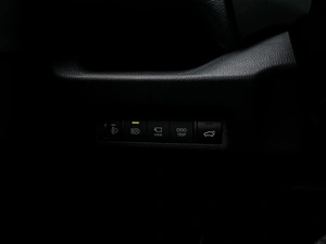 Внедорожник Toyota RAV4 2024 года, 3785000 рублей, Волгоград