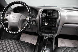 Седан Kia Magentis 2002 года, 499000 рублей, Оренбург