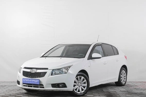 Хетчбэк Chevrolet Cruze 2012 года, 639000 рублей, Кемерово