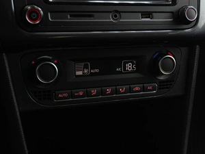 Седан Volkswagen Polo 2018 года, 1169000 рублей, Тюмень
