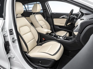 Хетчбэк Infiniti Q30 2017 года, 3199000 рублей, Тюмень