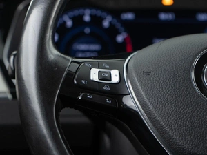 Седан Volkswagen Passat 2016 года, 1713444 рублей, Москва