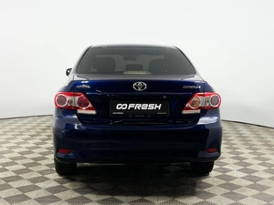 Седан Toyota Corolla 2012 года, 867100 рублей, Казань