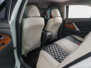 Седан Toyota Camry 2011 года, 1129000 рублей, Сургут