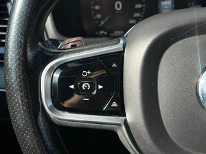 Внедорожник Volvo XC90 2017 года, 3150000 рублей, Ижевск