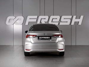 Седан Toyota Corolla 2022 года, 2199000 рублей, Красный Пахарь