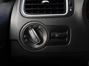 Седан Volkswagen Polo 2013 года, 879000 рублей, Саратов