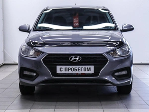 Седан Hyundai Solaris 2018 года, 1200000 рублей, Красноярск