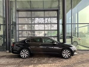 Седан Volkswagen Passat 2019 года, 2470000 рублей, Уфа