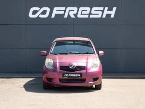 Хетчбэк Toyota Vitz 2005 года, 590000 рублей, Краснодар