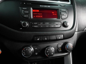 Хетчбэк Kia Ceed 2013 года, 1029000 рублей, Воронеж