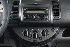 Хетчбэк Nissan Note 2008 года, 599000 рублей, Тюмень