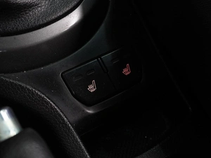 Хетчбэк Kia Rio 2012 года, 799000 рублей, Воронеж