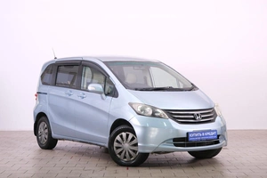 Минивэн Honda Freed 2010 года, 1199000 рублей, Омск