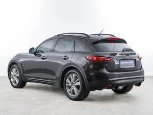 Внедорожник Infiniti QX70 2015 года, 2696900 рублей, Москва