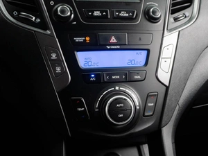 Внедорожник Hyundai Grand Santa Fe 2014 года, 1670000 рублей, Тюмень