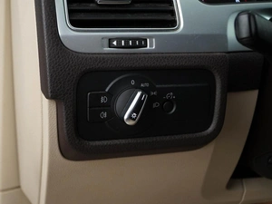 Внедорожник Volkswagen Touareg 2014 года, 2049055 рублей, Москва