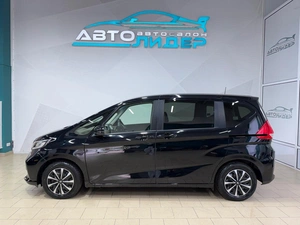 Минивэн Honda Freed 2020 года, 1529000 рублей, Красноярск