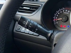 Седан Kia Rio 2016 года, 950000 рублей, Ижевск