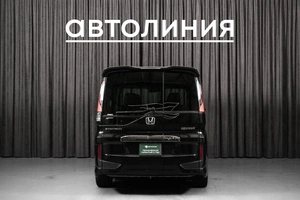 Минивэн Honda Stepwgn Spada 2016 года, 1779000 рублей, Красноярск