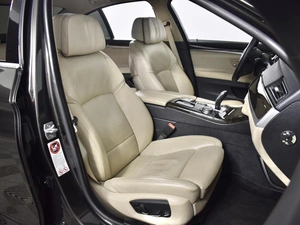 Седан BMW 5 серия 2014 года, 2624900 рублей, Казань