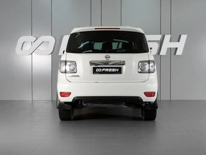 Внедорожник Nissan Patrol 2012 года, 3650000 рублей, Красный Пахарь
