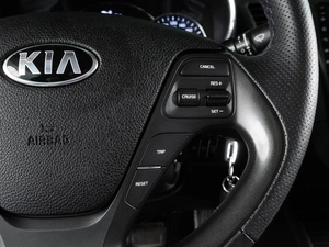 Седан Kia Cerato 2015 года, 1539000 рублей, Воронеж