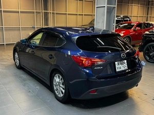 Хетчбэк Mazda Axela 2015 года, 1197000 рублей, Красноярск