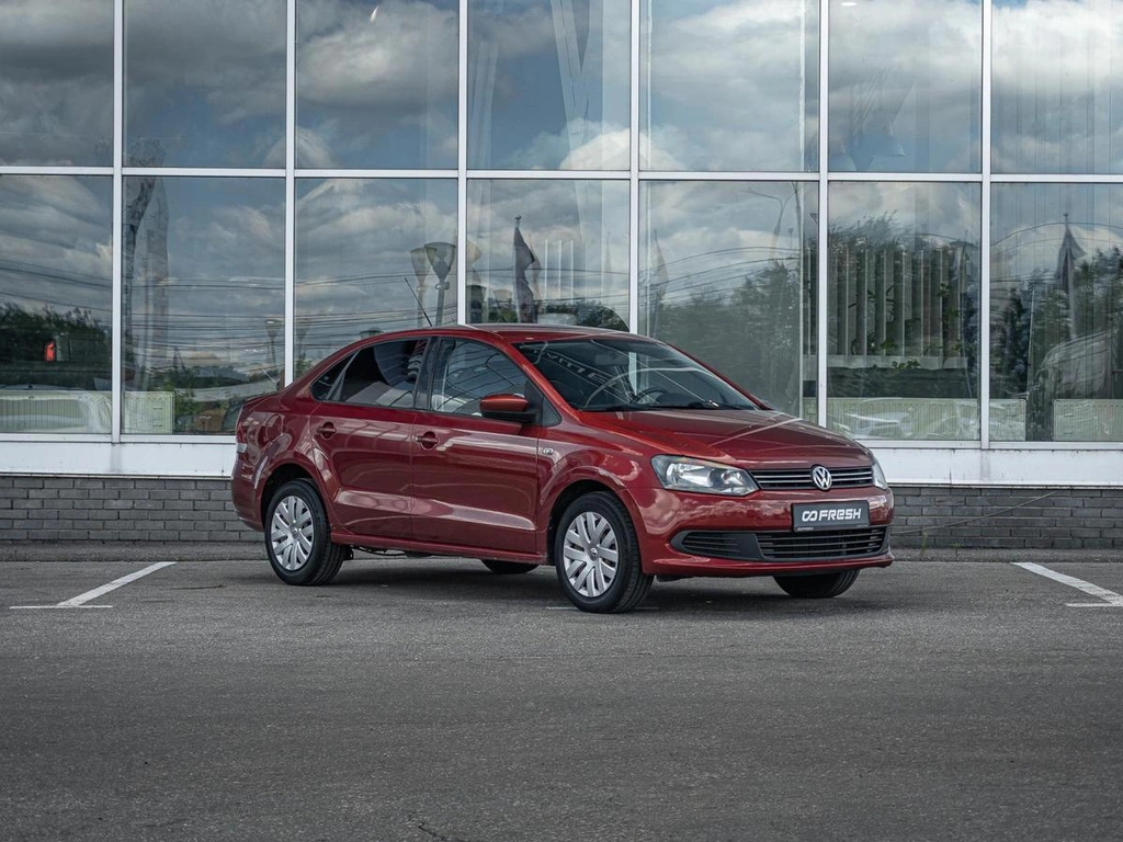 Седан Volkswagen Polo 2012 года, 1079000 рублей, Нижний Новгород