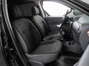 Хетчбэк Renault Sandero 2014 года, 749000 рублей, Тюмень