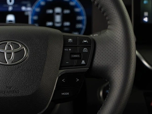 Седан Toyota Camry 2025 года, 4588888 рублей, Москва