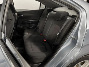 Седан Chevrolet Aveo 2013 года, 599000 рублей, Казань