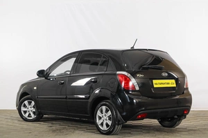 Хетчбэк Kia Rio 2011 года, 769000 рублей, Тюмень