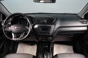 Седан Kia Rio 2014 года, 1129000 рублей, Тюмень