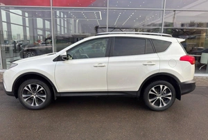 Внедорожник Toyota RAV4 2014 года, 1815000 рублей, Солонцы