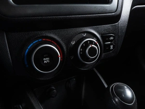 Хетчбэк Kia Rio 2013 года, 949000 рублей, Волгоград