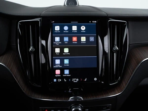 Внедорожник Volvo XC60 2024 года, 5498999 рублей, Москва