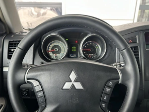 Внедорожник Mitsubishi Pajero 2007 года, 1599000 рублей, Уфа