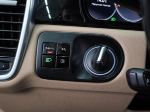 Внедорожник Porsche Cayenne 2018 года, 5939000 рублей, Воронеж