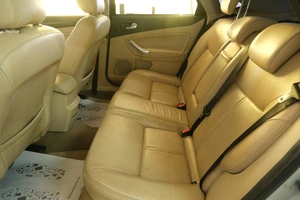 Седан Ford Mondeo 2007 года, 639000 рублей, Омск