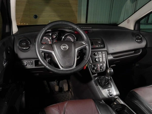 Минивэн Opel Meriva 2011 года, 688000 рублей, Тверь
