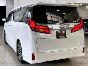 Минивэн Toyota Alphard 2019 года, 4097000 рублей, Солонцы