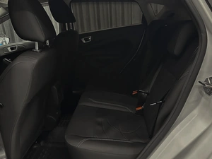 Хетчбэк Ford Fiesta 2018 года, 890000 рублей, Красноярск