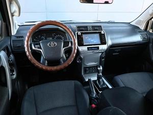 Внедорожник Toyota Land Cruiser Prado 2018 года, 6679000 рублей, Кирилловка