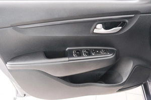 Седан Kia Rio 2017 года, 1209000 рублей, Красноярск
