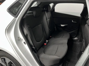 Хетчбэк Kia Rio 2014 года, 839900 рублей, Казань