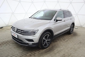 Внедорожник Volkswagen Tiguan 2019 года, 2640000 рублей, Обнинск